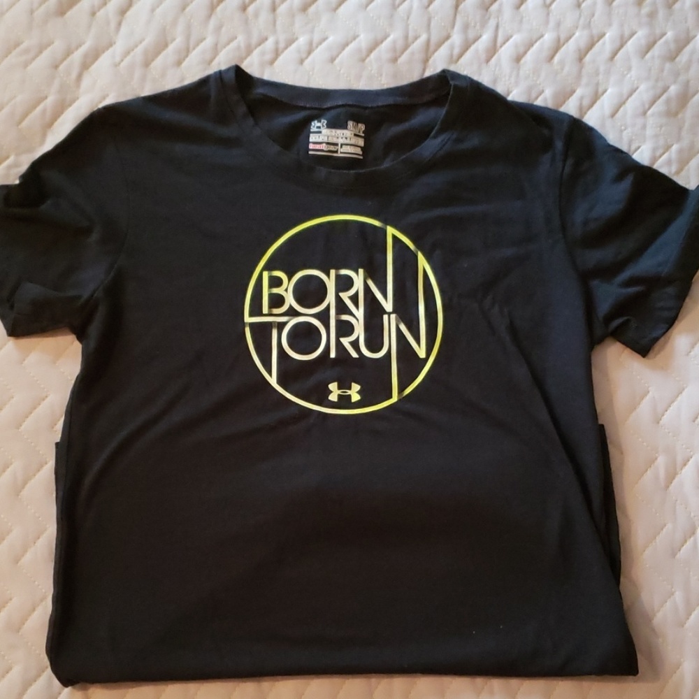 Under Armour Born to Run TShirt Size Small